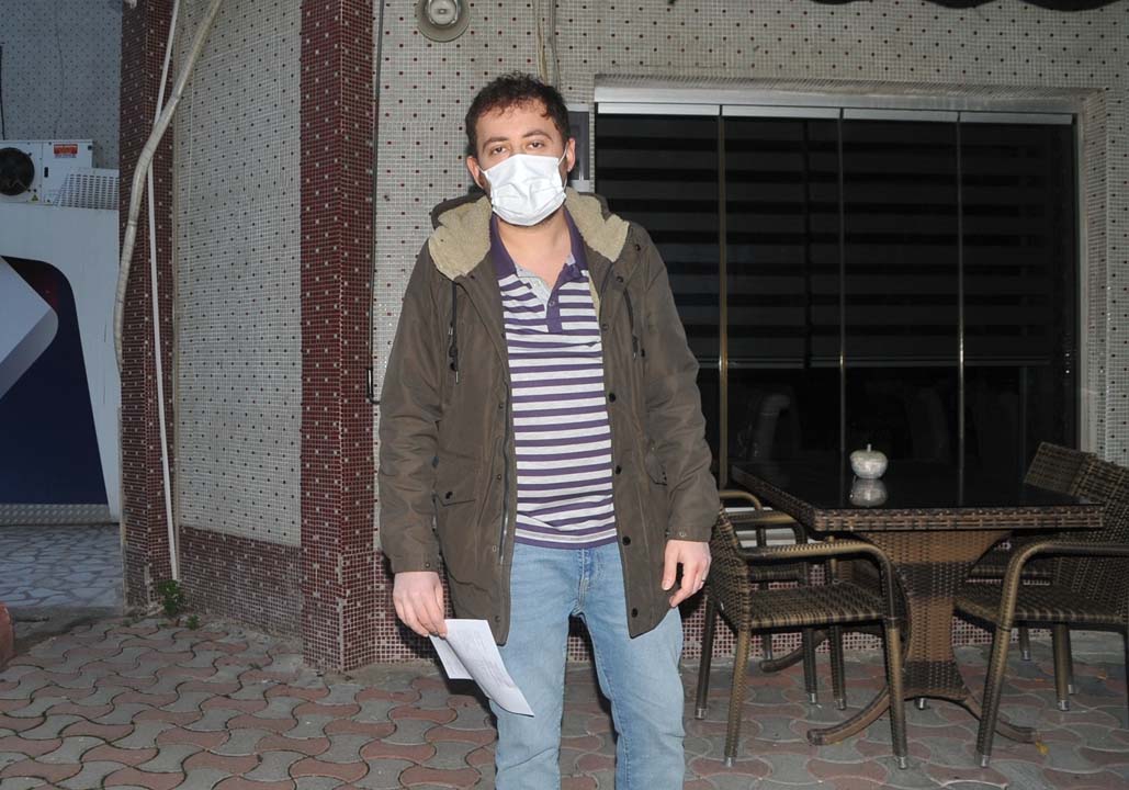 Testi pozitif çıkan doktor, kocasını darp etti, yüzüne tükürerek virüs bulaştırmaya çalıştı