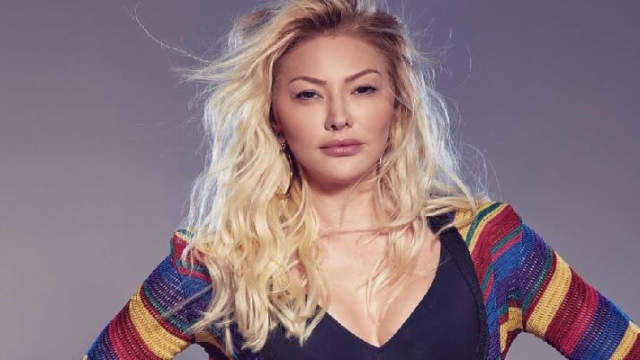 Şarkıcı Aylin Coşkun tanımakta zorlandı! Bambaşka bir imaja büründü