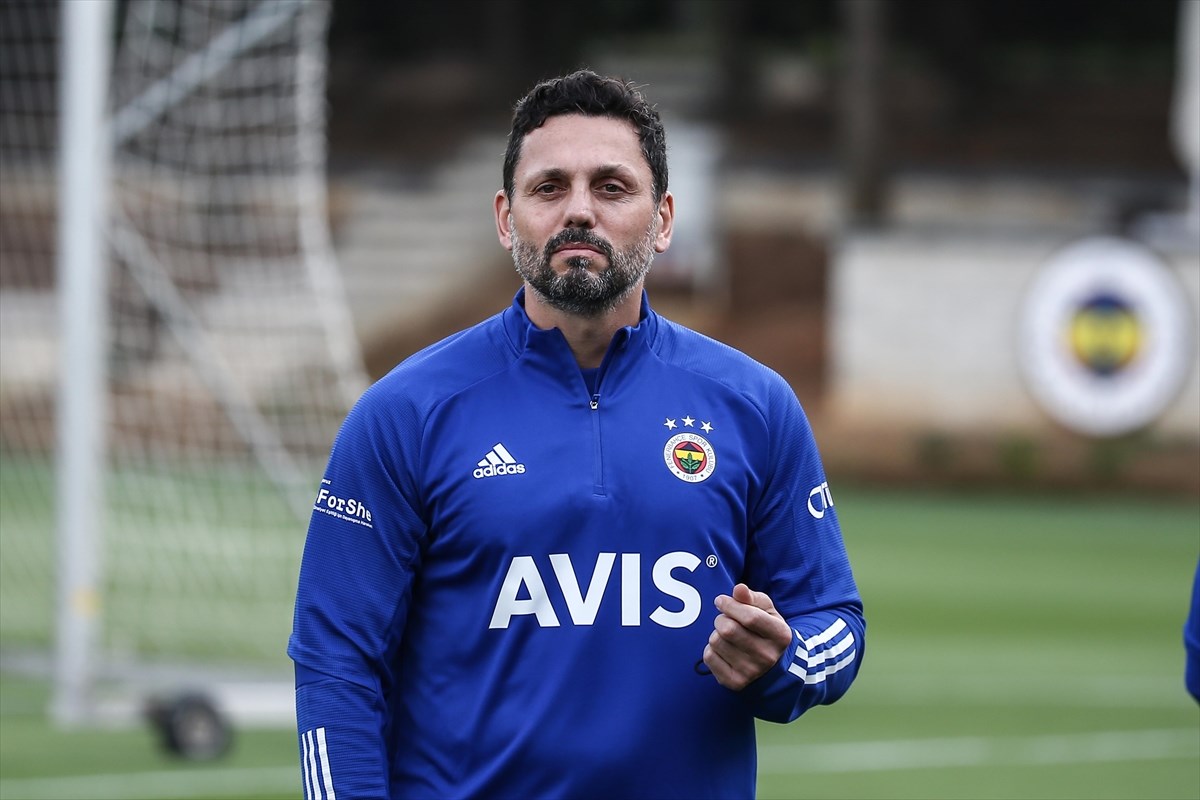 Erol Bulut, Başakşehir'e karşı hiç kazanamadı!