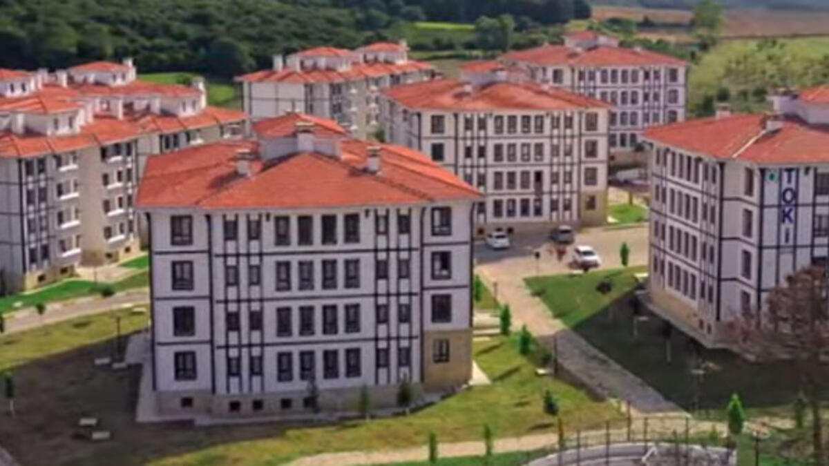 Cumhurbaşkanı Erdoğan, TOKİ'nin temel atma töreninde konuştu: Bu konutlar, dostluğumuzu inşa edecek!