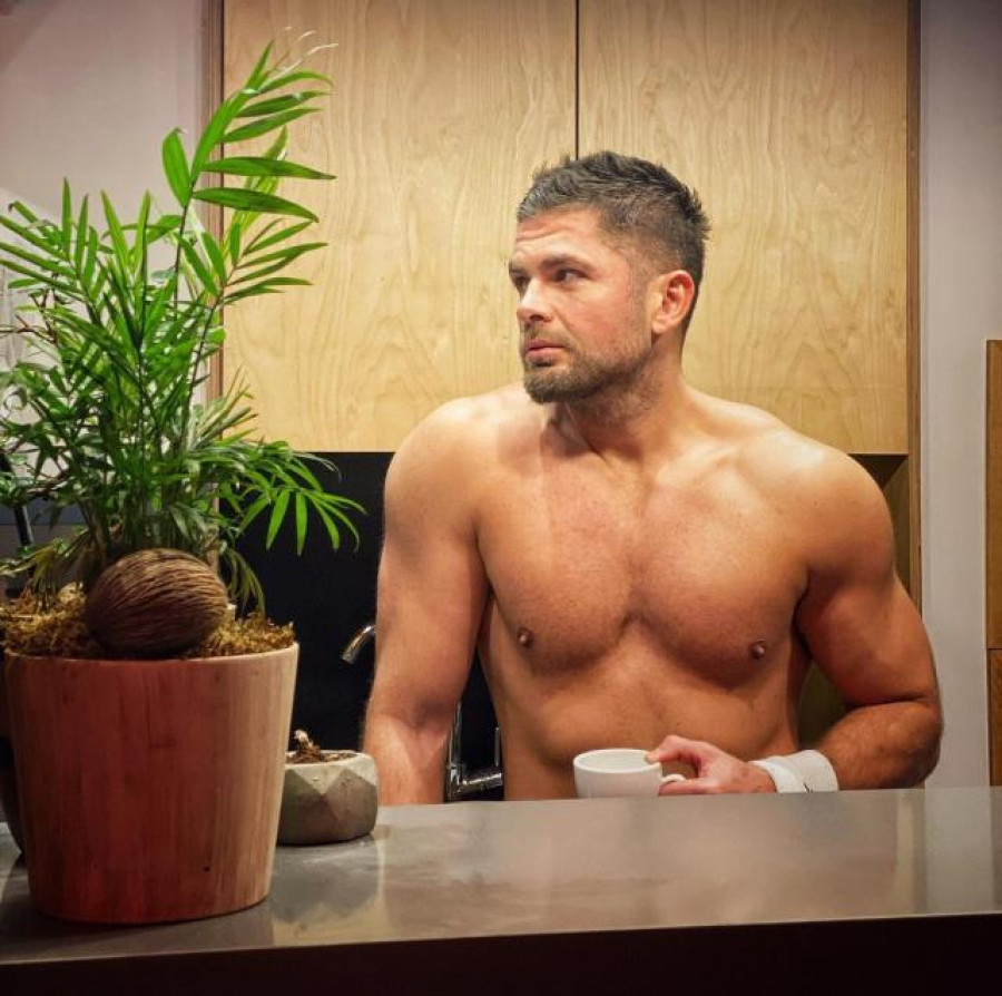 Survivor Mert Öcal, Sen Çal Kapımı kadrosuna dahil oldu!