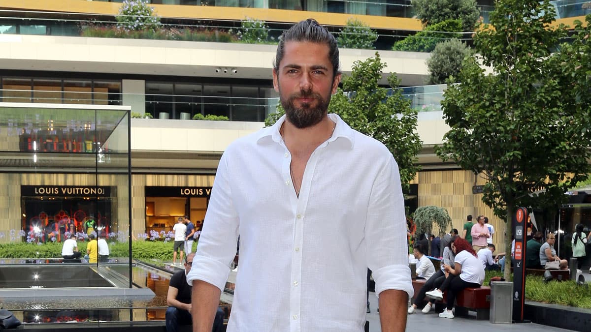 Survivor Mert Öcal, Sen Çal Kapımı kadrosuna dahil oldu!