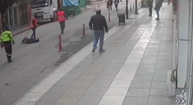 Elazığ'da 5.3'lük depremin yaşandığı anlarda bir vatandaş kendini camdan aşağı attı!