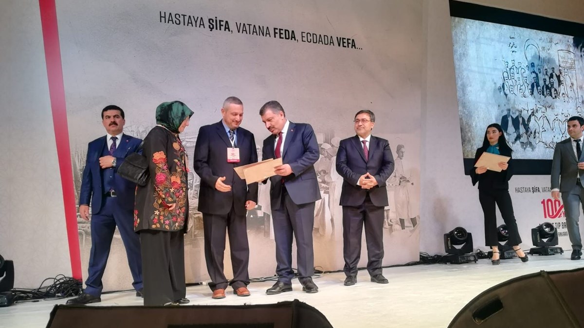 Dr. Yavuz Durmuş kimdir? Kaç yaşında? Yılın hekimi Dr. Yavuz Durmuş öldü mü? Neden öldü?