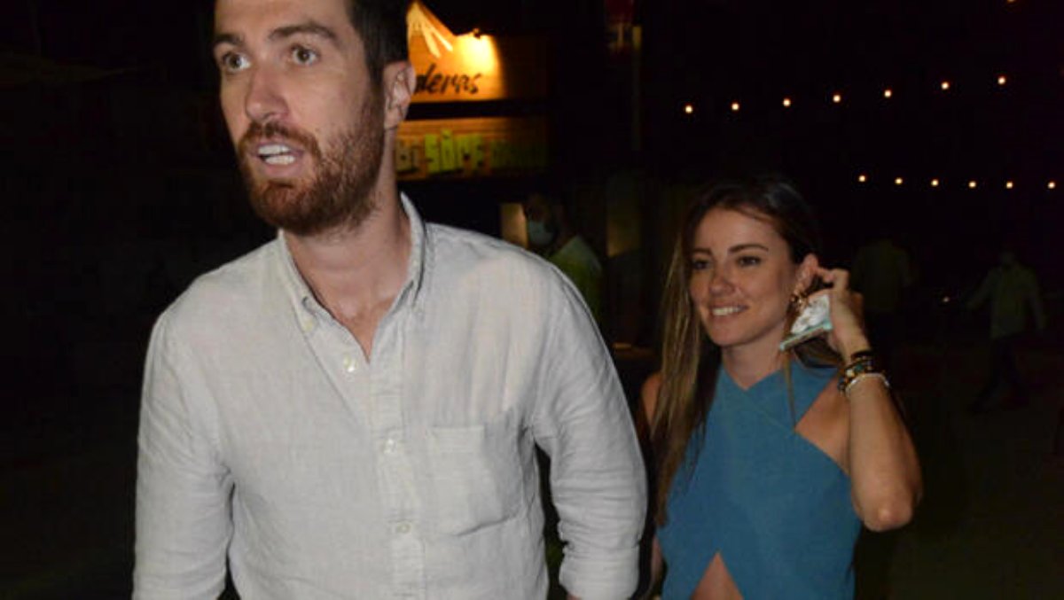 Ezgi Eyüpoğlu ve Oğulcan Engin'den güzel haber!