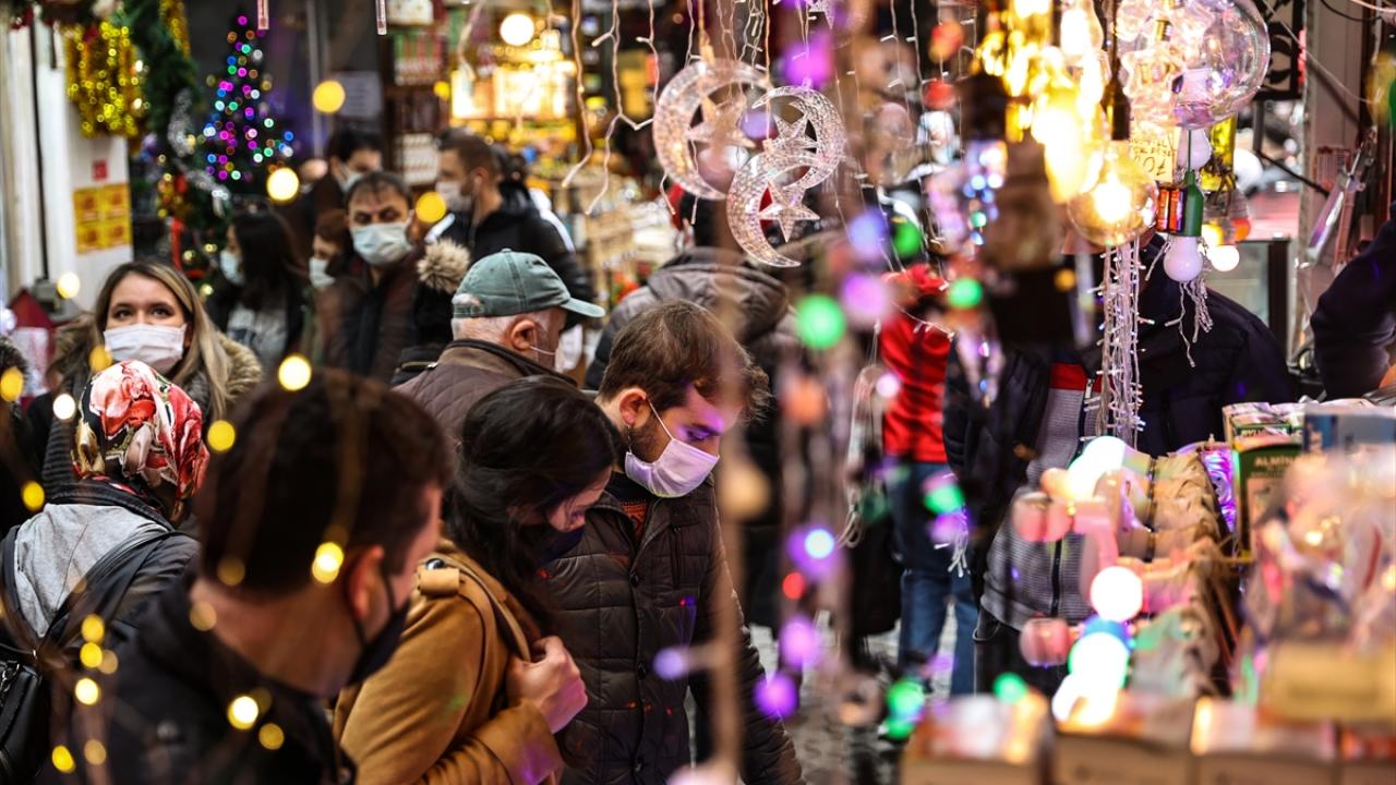 Yılbaşında sokağa çıkma yasağı saatleri | Yılbaşı yasağında hangi saatlerde sokağa çıkılıyor?