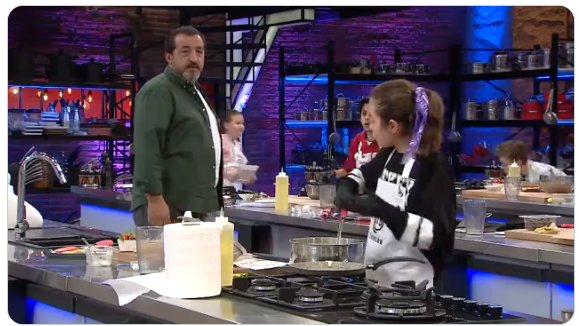 Masterchef Junior Exxen'de! Çocuk şeflerin hem eğlenceli hemde kıyasıya rekabeti başlıyor!