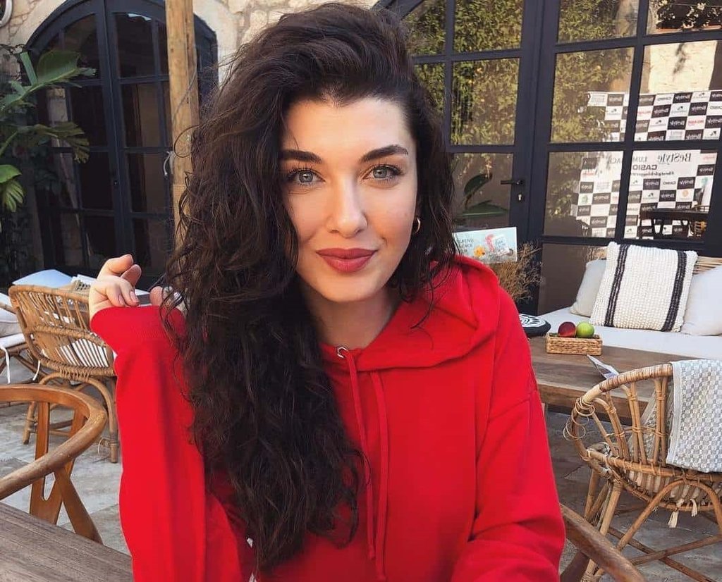 Aslıhan Güner Kimdir, nereli, kaç yaşında? Aslıhan Güner oynadığı diziler