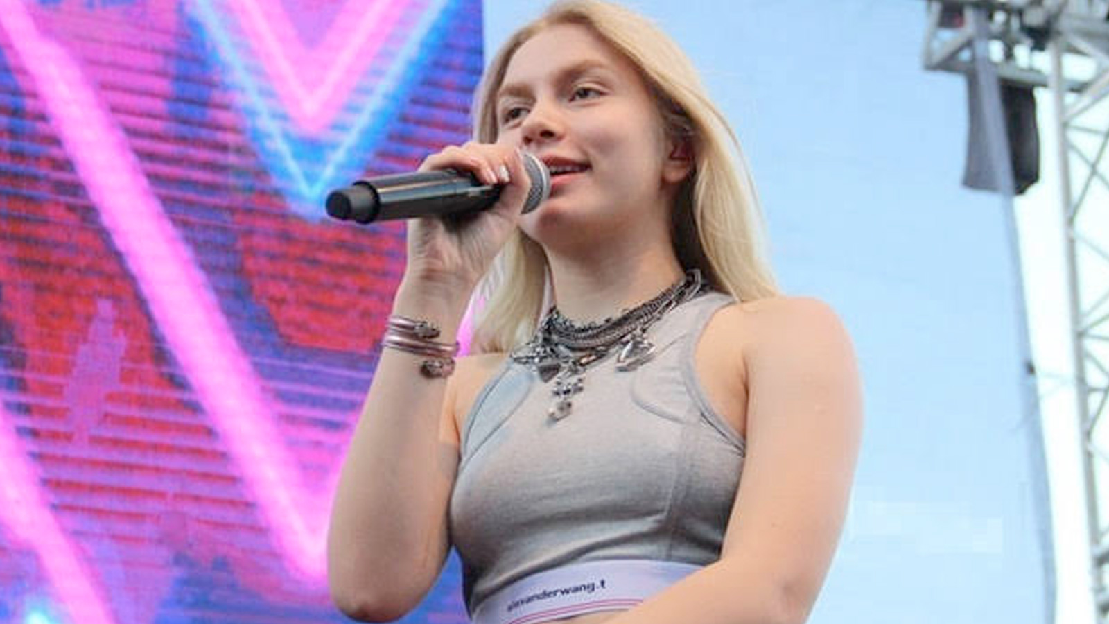 Aleyna Tilki Kimdir, nerelidir, nerede doğdu? Kaç yaşında?