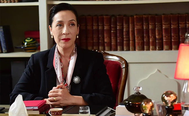 Usta oyuncu Kırmızı Oda'ya dahil oldu! Köksal Engür Kırmızı Oda'da!