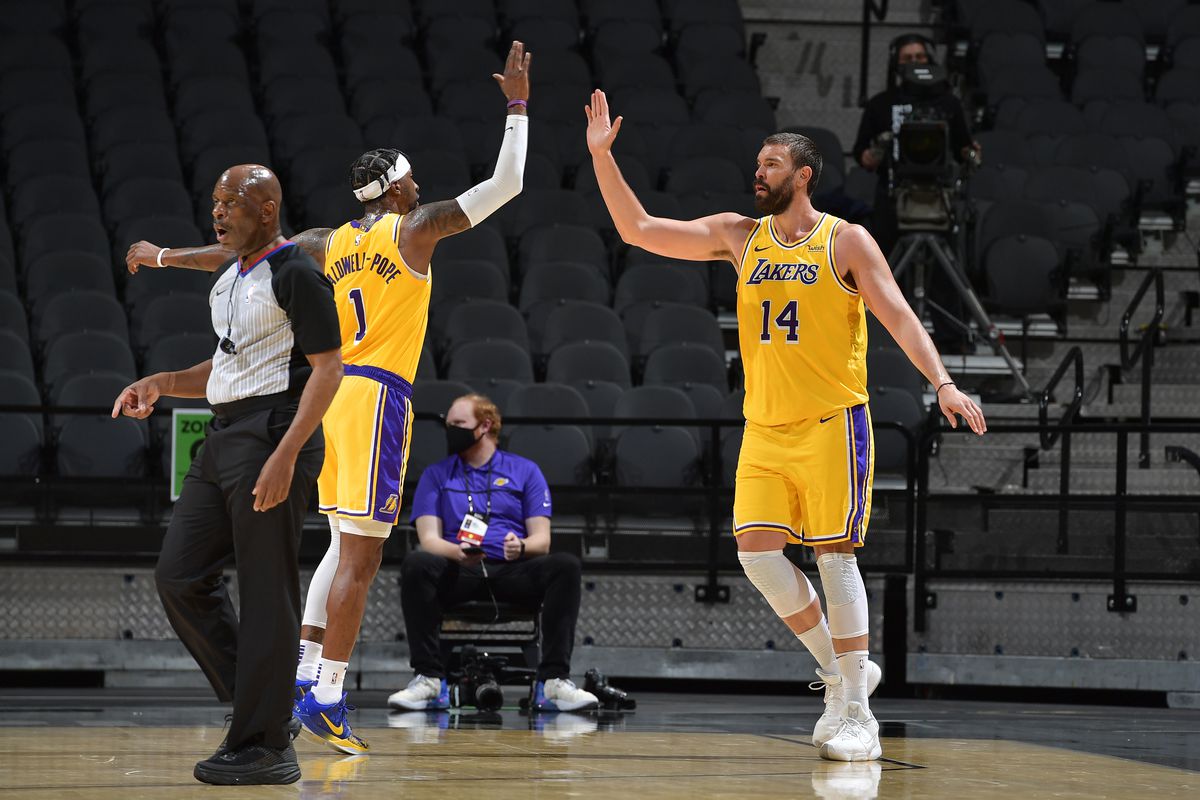 Stephen Curry 62 sayıyla rekor kırdı, Warriors kazandı! İşte NBA'de gecenin sonuçları