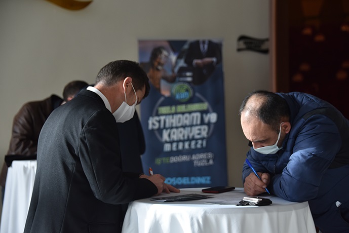 Tuzla'da büyük sevinç! Yeni yıla iş sahibi oldular