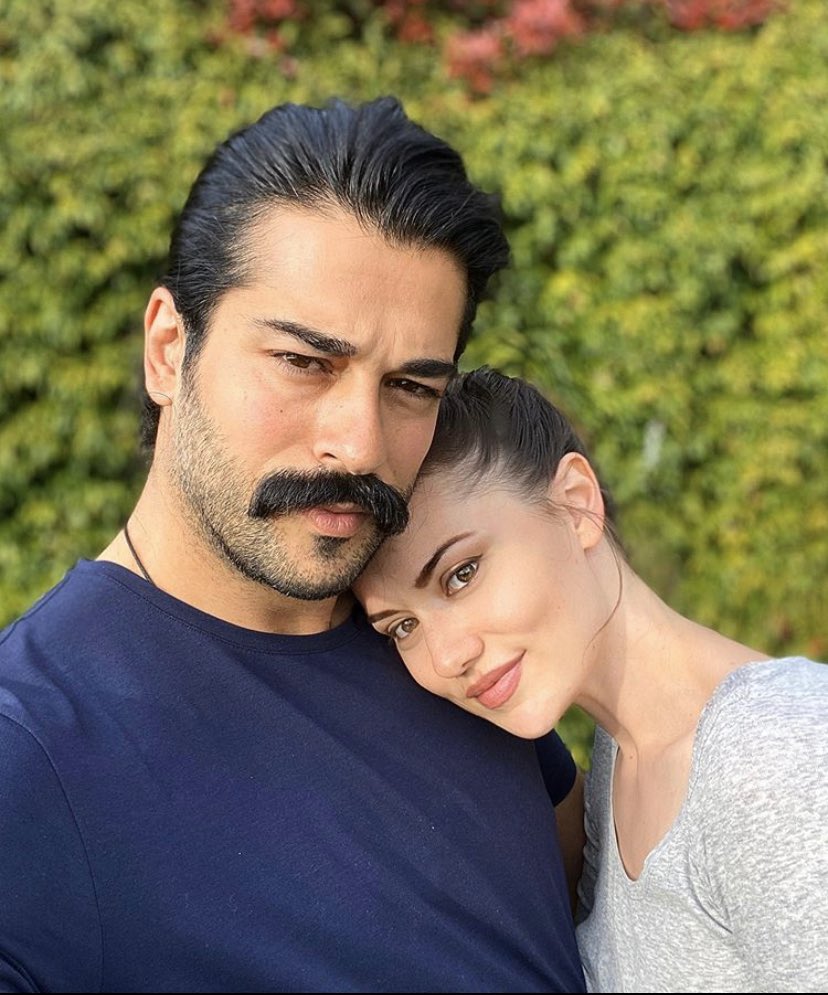 Fahriye Evcen'den yeni proje müjdesi! 