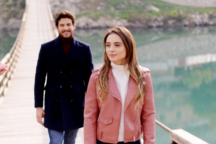 Dizi aşkı gerçek oldu! Benim Adım Melek'in genç yıldızları aşk yaşamaya başladı!
