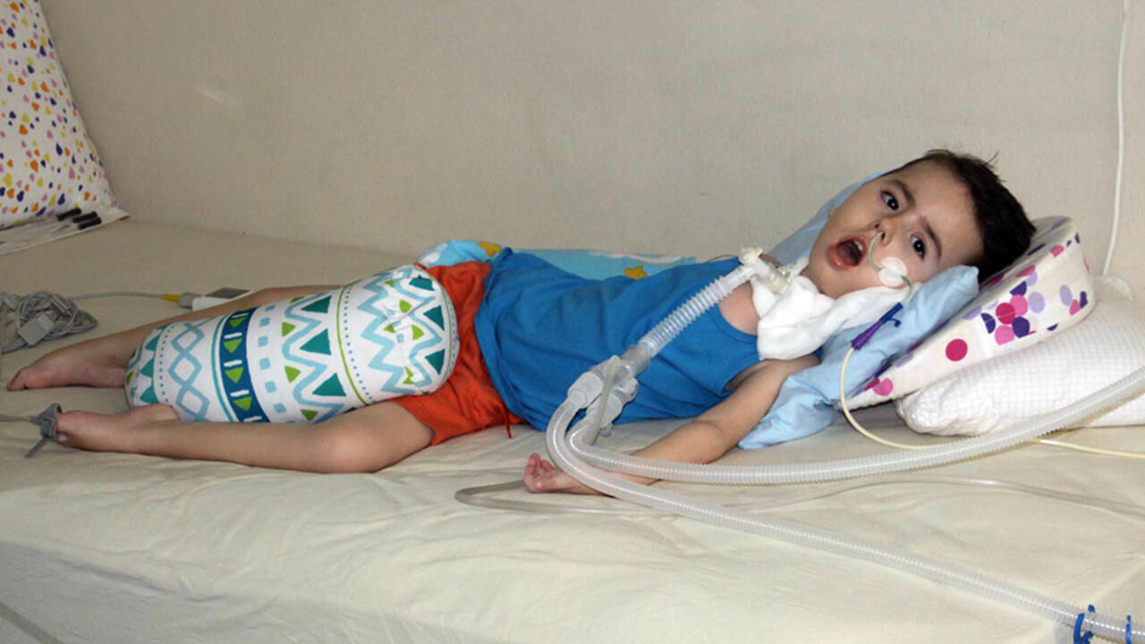 SMA hastalığı ilaç fiyatı, tedavisi neden pahalı? | SMA hastalığı yardım toplamak suç mu?