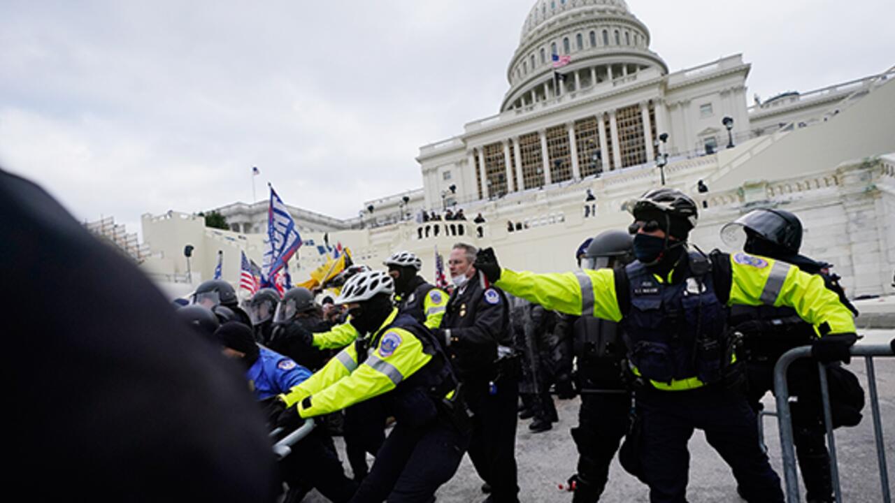 Trump tarafından ilk istifa haberi: Ulaştırma Bakanı Elanie Chao görevi bıraktı!