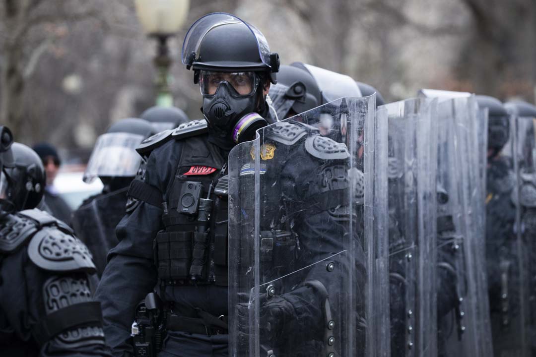 ABD'de darbe mi oldu? ABD'de neler oluyor son dakika ? Amerika'da darbe mi oluyor?