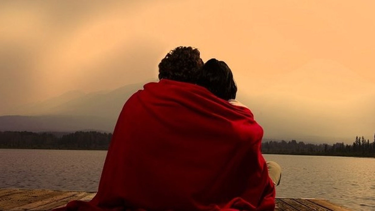 Rüyada Eski Sevgiliyle Barıştığını Görmek / Rüyada Eski Sevgiliyle Barışmak Tabiri