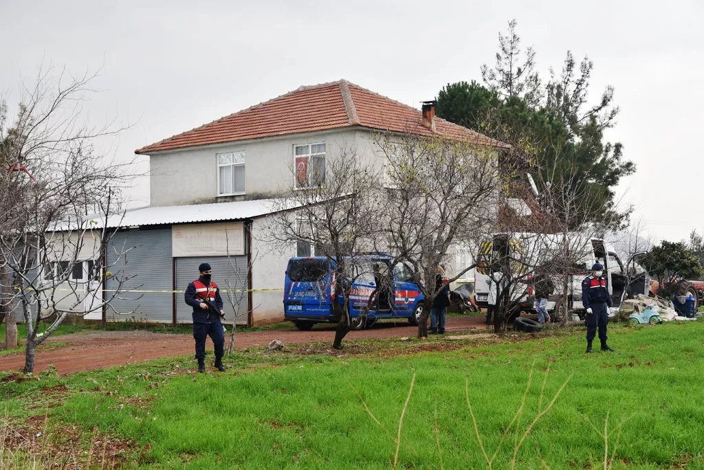 Antalya'da dehşet veren olay! Kelepçe takarak kendisini döven kocasını daha fazla dayanamadı