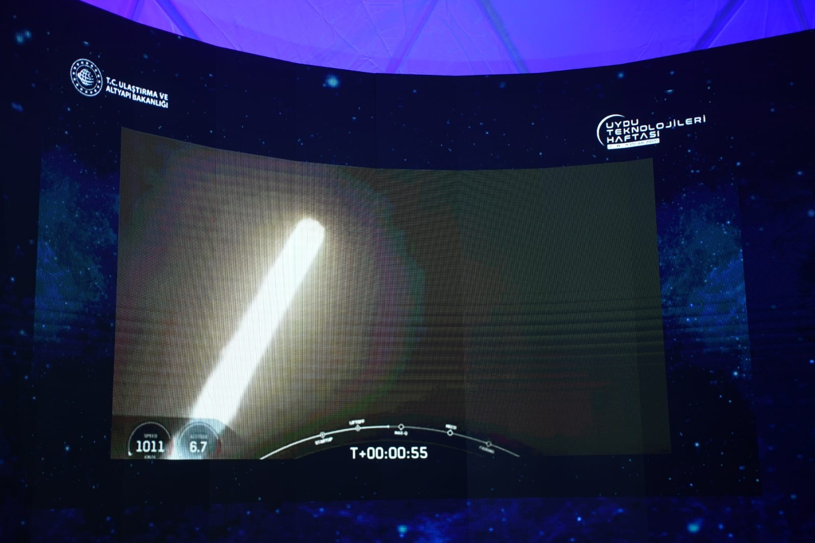 Tarihi anlar! Uzaya fırlatılan Türksat 5A uydusundan ilk sinyal alındı