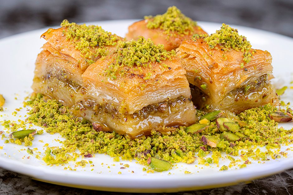 Rüyada Baklava Görmek / Baklava Kutusu Görmek Tabiri