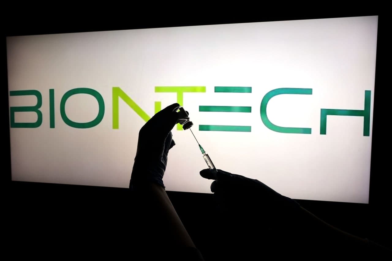 BioNTech, aşı çalışmalarına ara vermiyor: Koronavirüsten sonraki hedef MS hastalığı