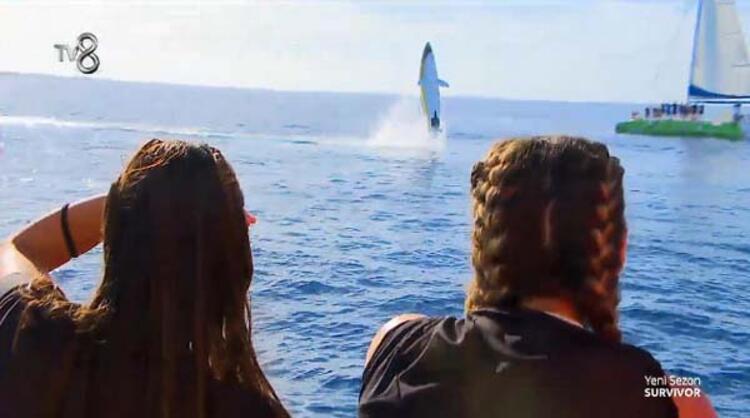 Acun Ilıcalı'nın Survivor adasına girişi sosyal medyayı salladı!