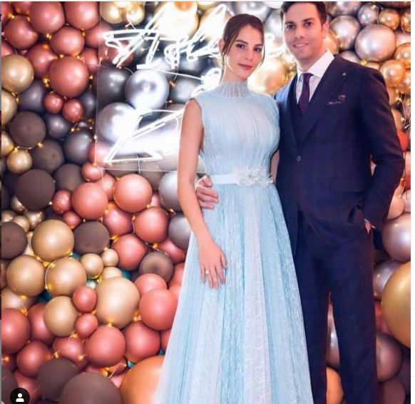 Sosyetik güzel Aslışah Alkoçlar ile Kaan Demirağ nişanlandı!