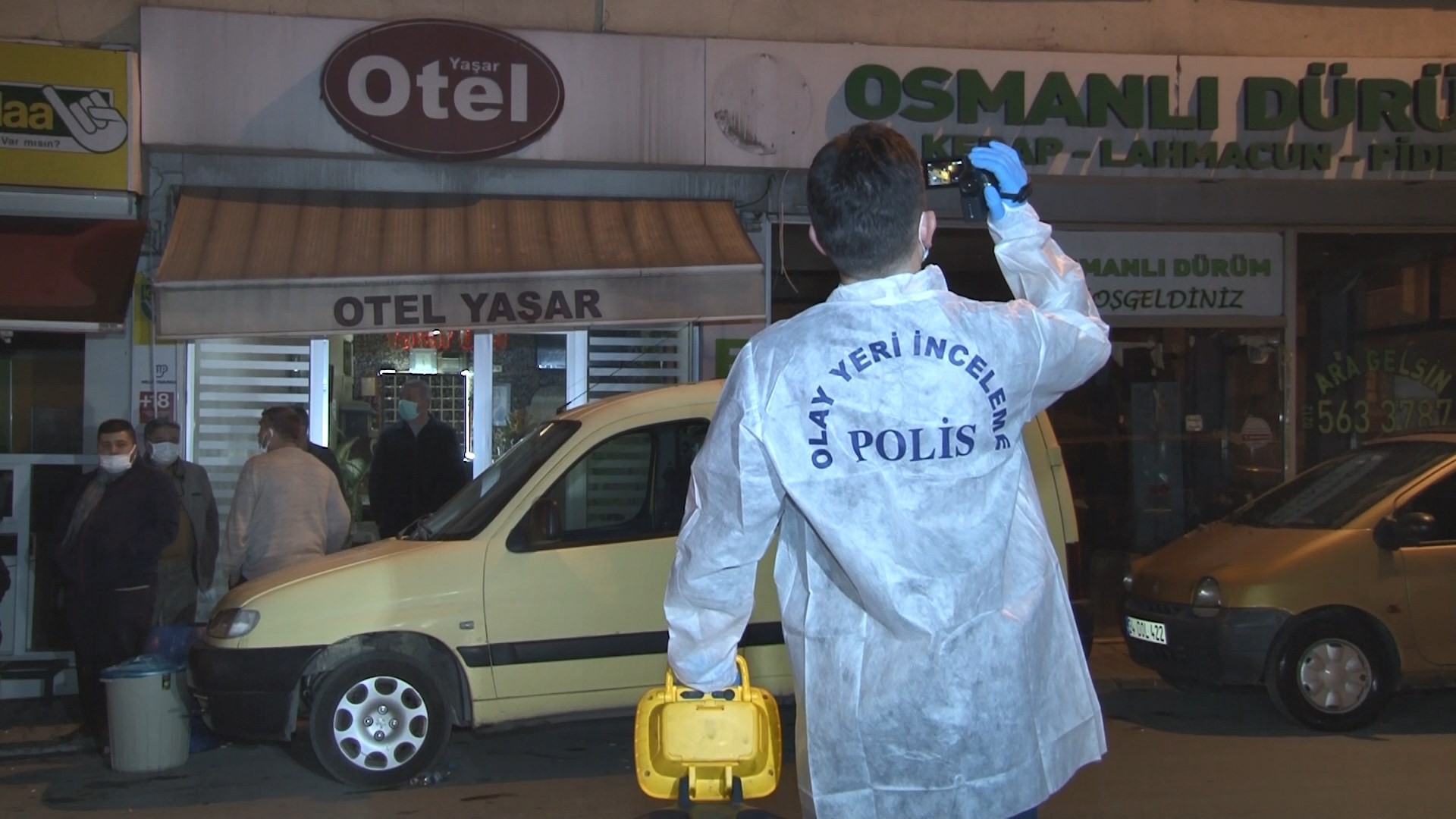 Bayrampaşa'da kadın cinayeti! 3 yaşındaki çocuğunun gözü önünde boğularak öldürüldü