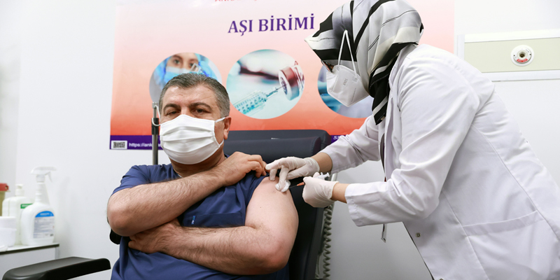 Aşı neden omuzdan yapılır, neden sol kola yapılır?