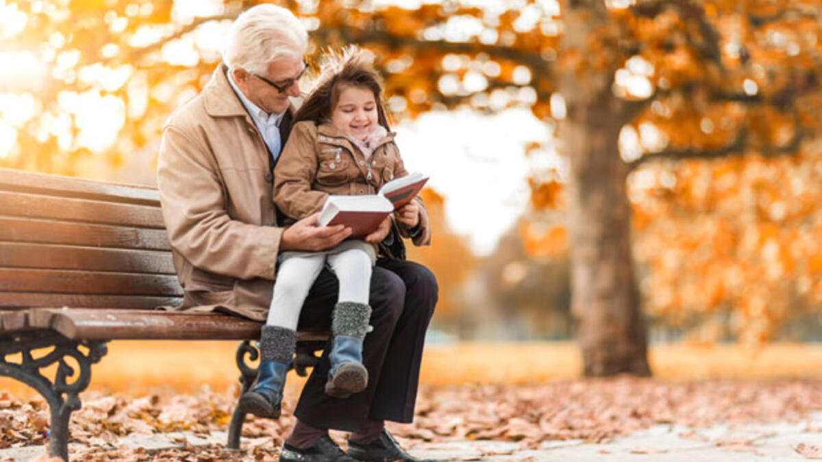 Rüyada Büyükbaba Görmek / Rüyada Büyükanne Görmek Tabiri