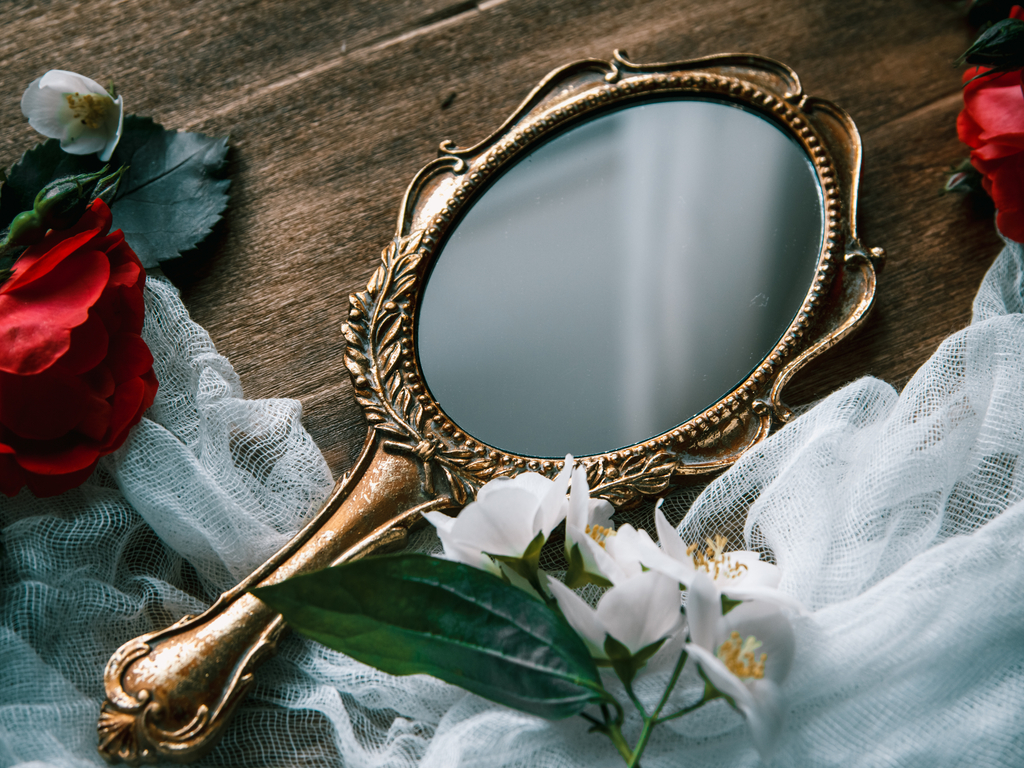 Rüyada Cam Eşya Görmek / Rüyada Cam Kase Görmek Tabiri