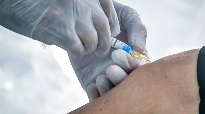 Aşı neden omuzdan yapılır, neden sol kola yapılır?