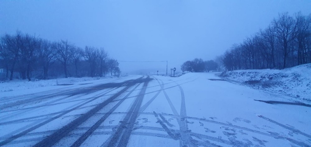 Marmara bölgesinde kar sevinci! Tekirdağ'da kar kalınlığı 10 santimetreye ulaştı
