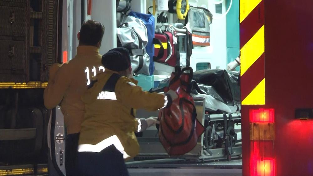 Oto kurtarıcı yol bakım kamyonuna çarptı: 2 kişi hayatını kaybetti