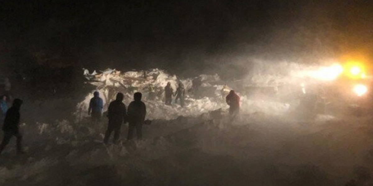 Rusya'da çığ felaketi: 1 kişi hayatını kaybetti, 12 kişi kayıp