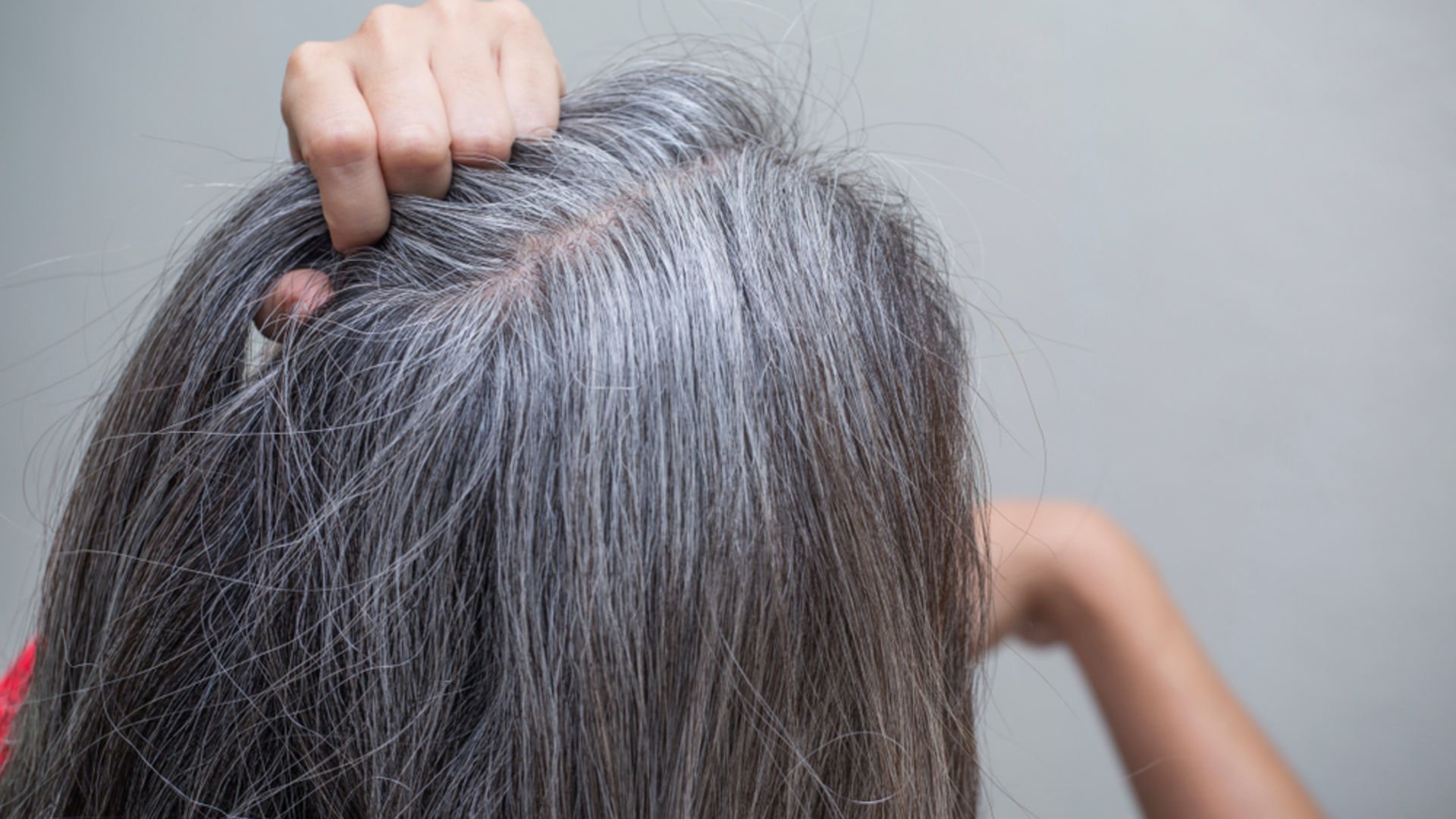 Rüyada Saçların Beyazlaması / Rüyada Saçını Boyatmak Tabiri