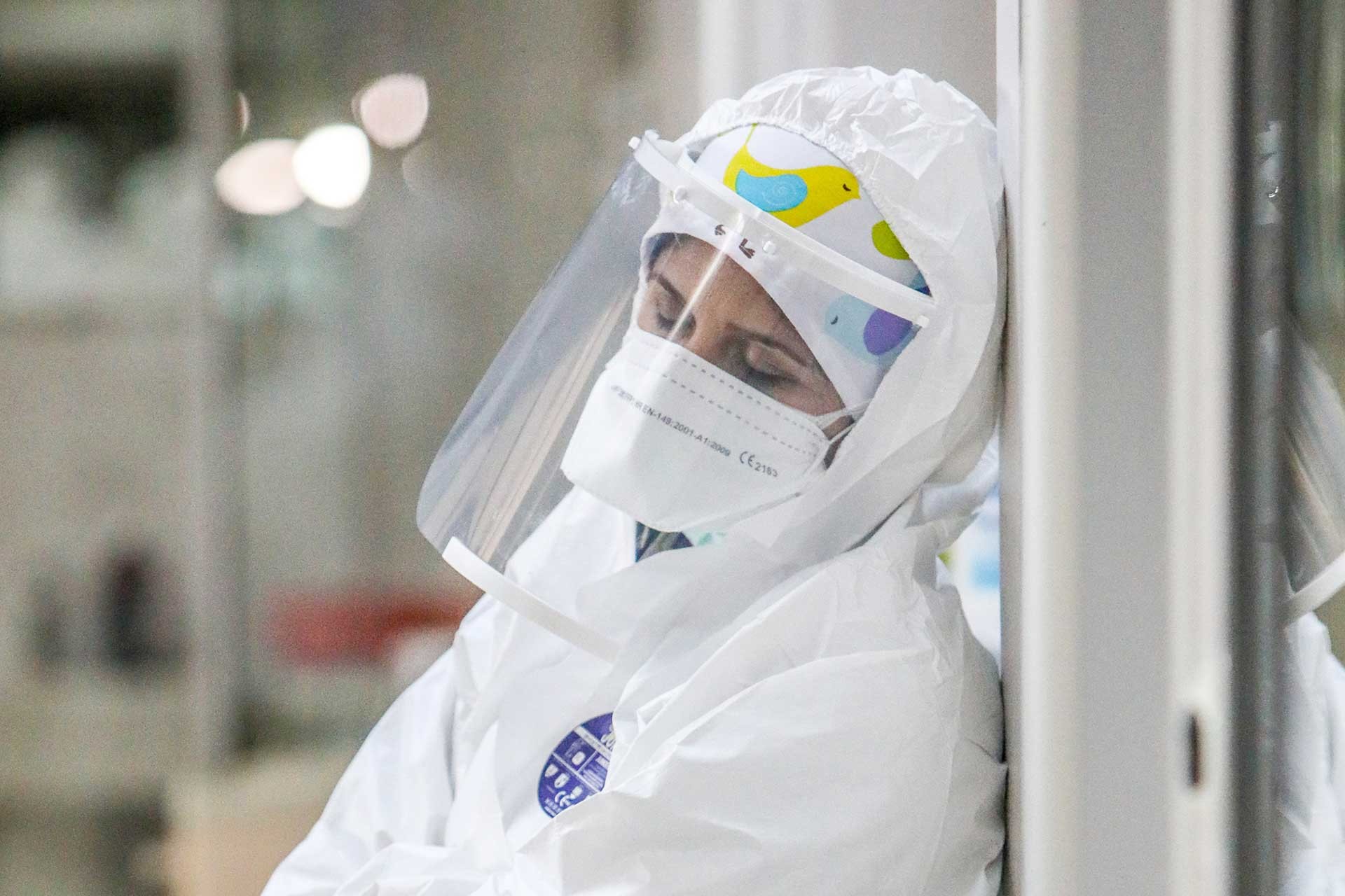 Son dakika| Sağlık çalışanlarına müjdeli haber: Kısıtlamalar kaldırıldı