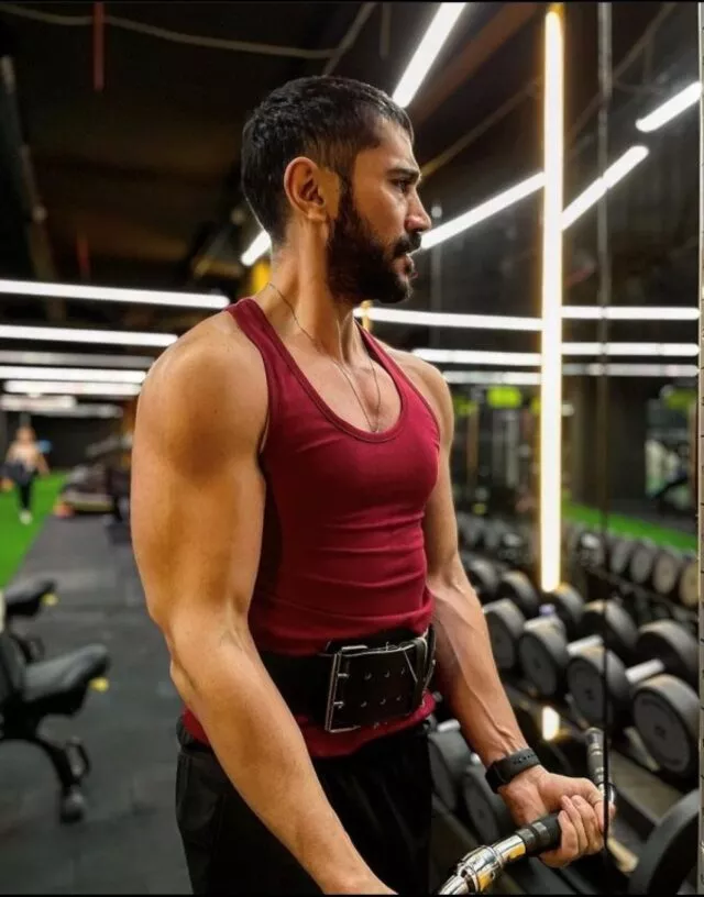 Bir Zamanlar Çukurova dizisinin Yılmaz'ı Uğur Güneş yeni rolü için 10 kilo birden verdi! İşte Uğur Güneş'in son hali!