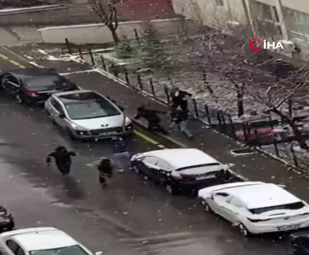 Gelecek Partili Özdağ'a yapılan saldırının görüntüleri ortaya çıktı