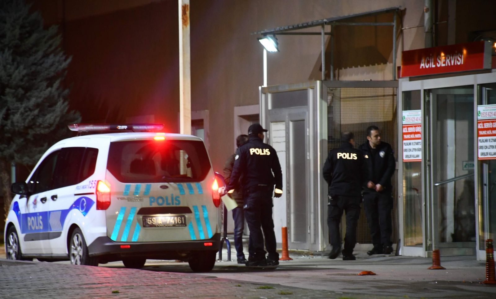 Rüyada Polisler Görmek / Rüyada Polisi Aramak Tabiri