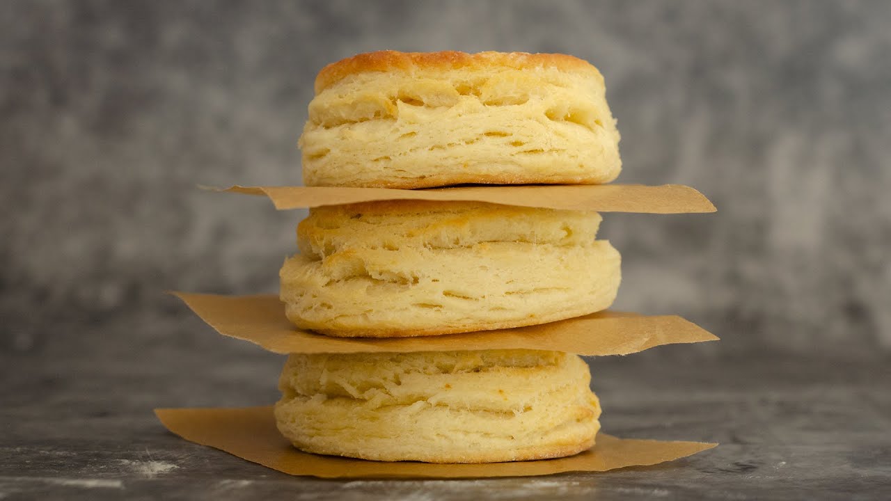 Gelinim Mutfakta Çıtır Tavuk ve Bisküvi Ekmeği tarifi | Çıtır Tavuk ve Bisküvi Ekmeği nasıl yapılır? Malzemeleri nelerdir?