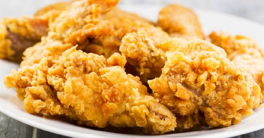 Gelinim Mutfakta Çıtır Tavuk ve Bisküvi Ekmeği tarifi | Çıtır Tavuk ve Bisküvi Ekmeği nasıl yapılır? Malzemeleri nelerdir?