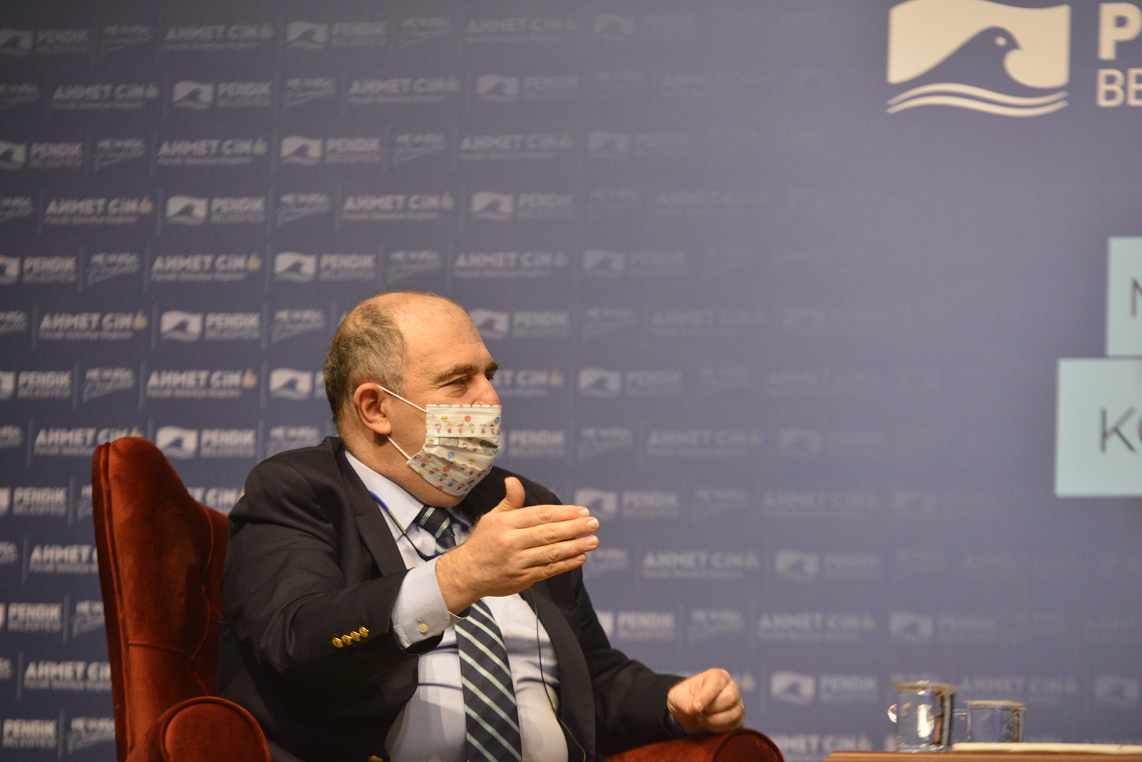 Aktüel Bakış programında bu ay Prof. Dr Ateş Kara ile pandemi süreci ve aşı konuşuldu!