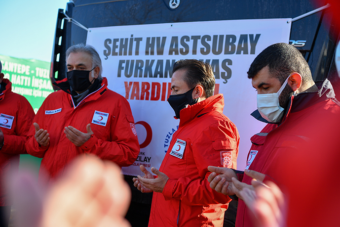 Tuzla'dan Cinderesi bölgesine yardım tırları gitmeye devam ediyor!