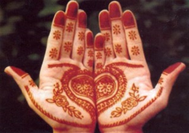 Rüyada Kınalı El Görmek