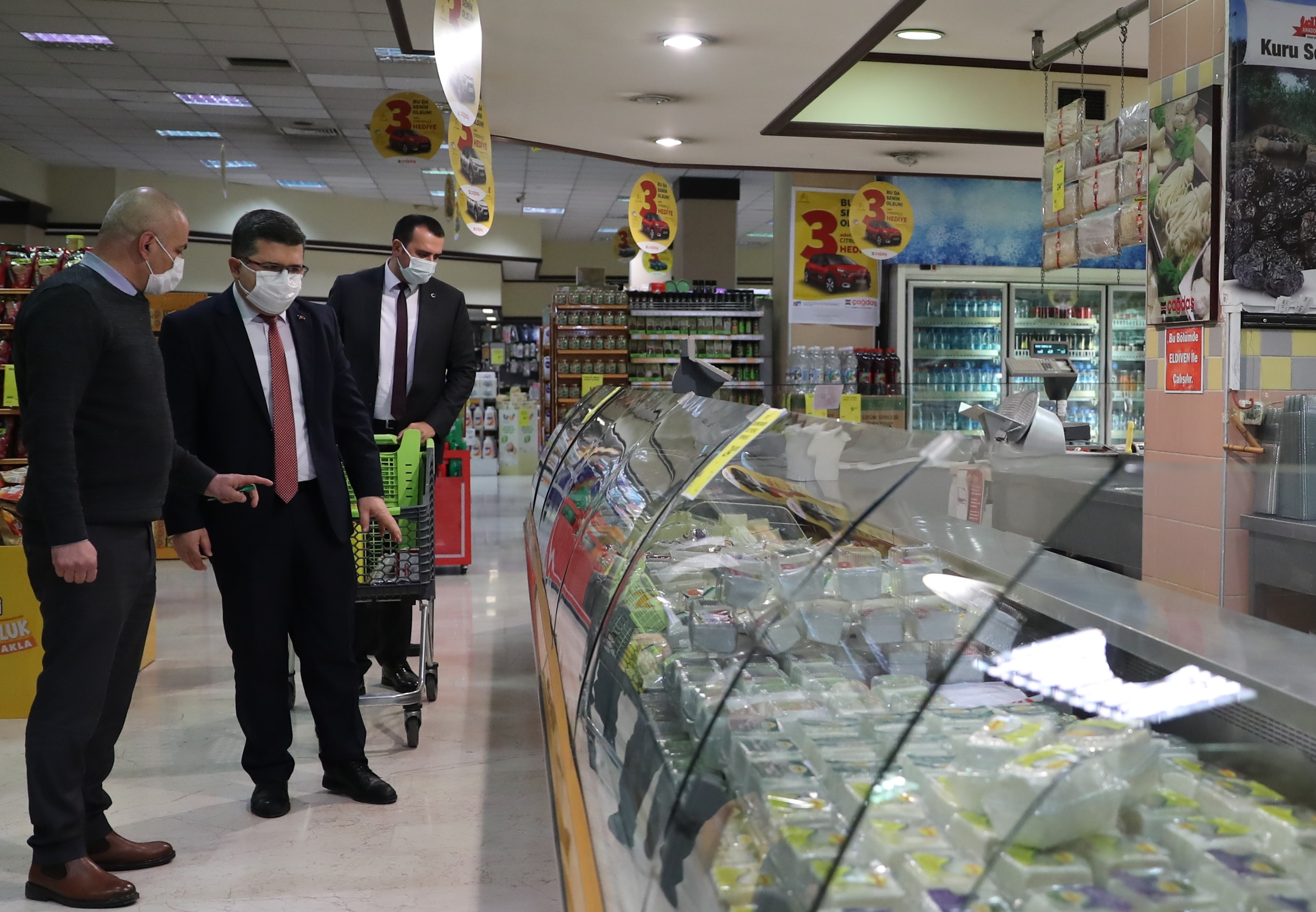 Hafta sonu sokağa çıkma yasağında marketler açık mı, kapalı mı? Kaça kadar açık? A-101, ŞOK, BİM, Hakmar, Migros market çalışma saatleri