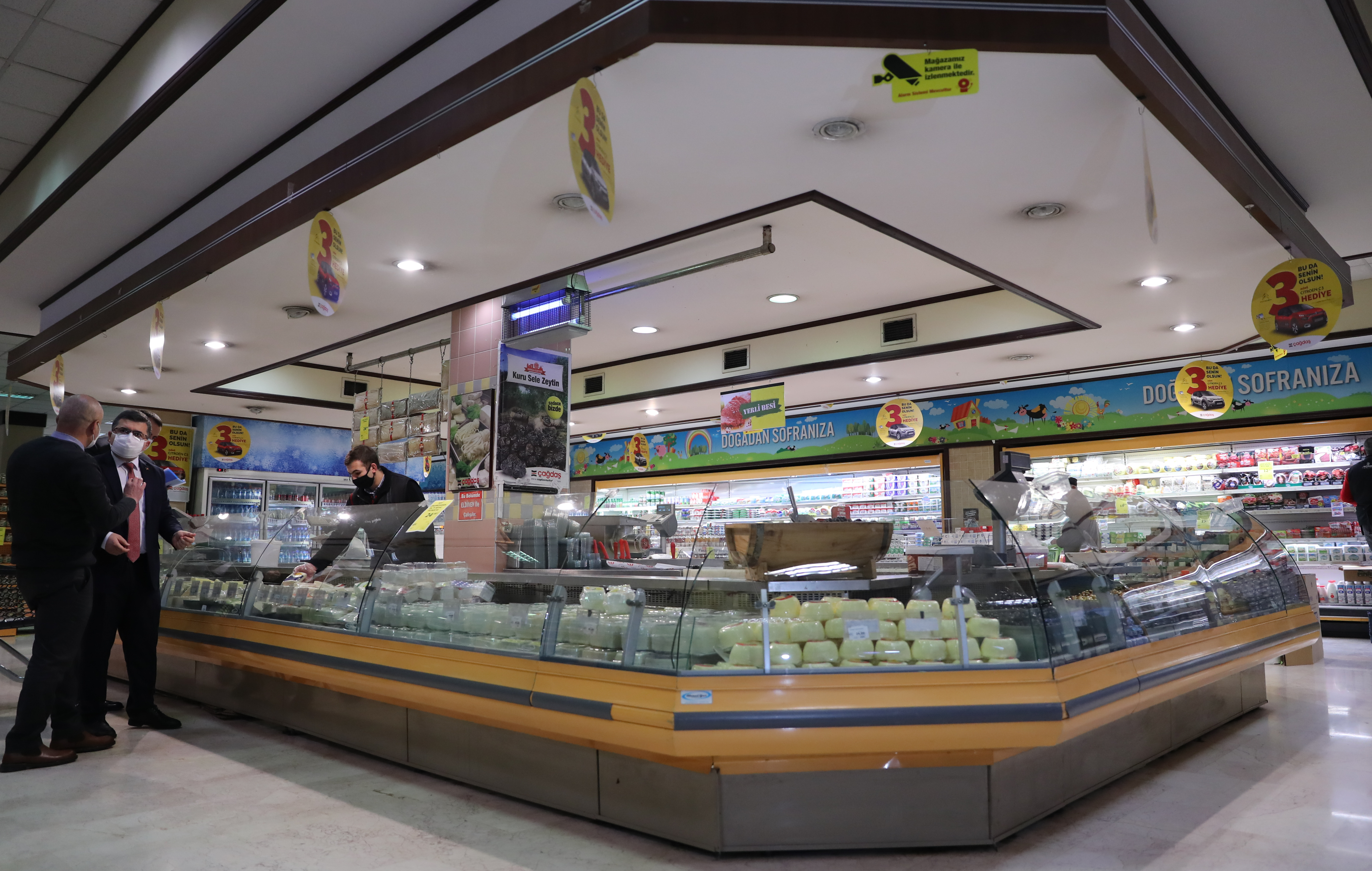 Hafta sonu sokağa çıkma yasağında marketler açık mı, kapalı mı? Kaça kadar açık? A-101, ŞOK, BİM, Hakmar, Migros market çalışma saatleri