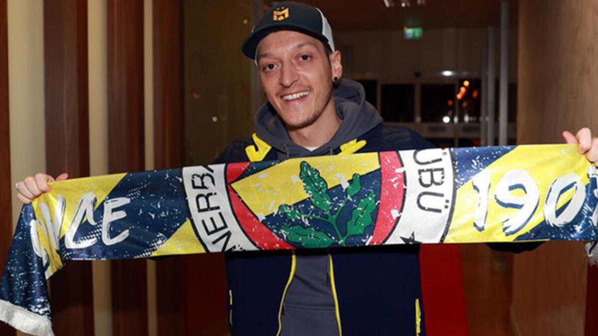 Fenerbahçe Başkanı Ali Koç'tan flaş açıklama! Mesut Özil'in imza töreni için tarih verdi!