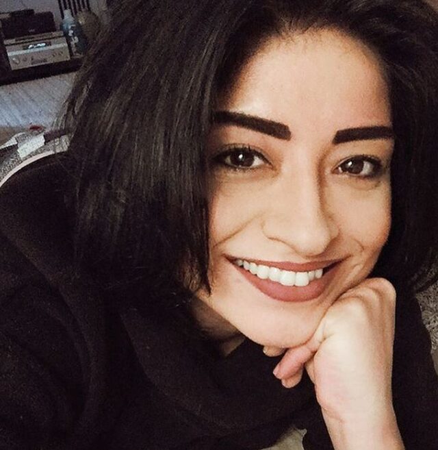 90'lı yıllara damgasını vurmuştu! Bendeniz'in son haliyle genç kızlara taş çıkardı!